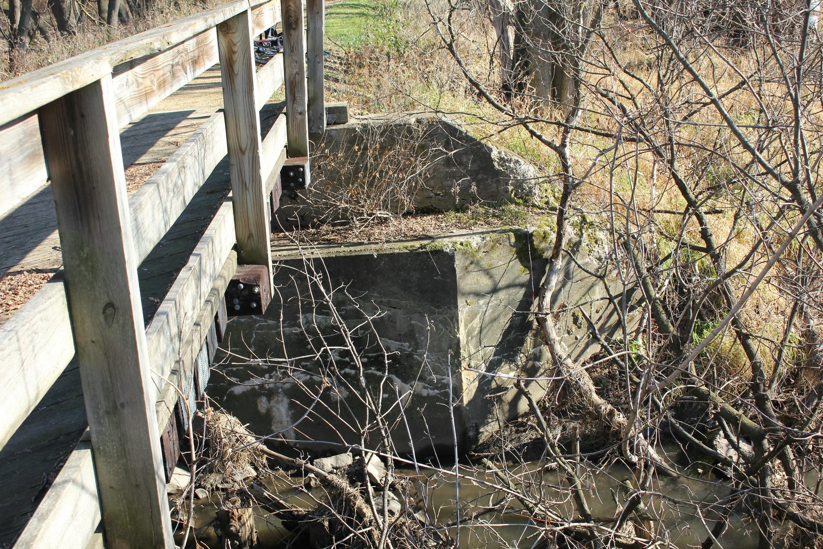 East abutment